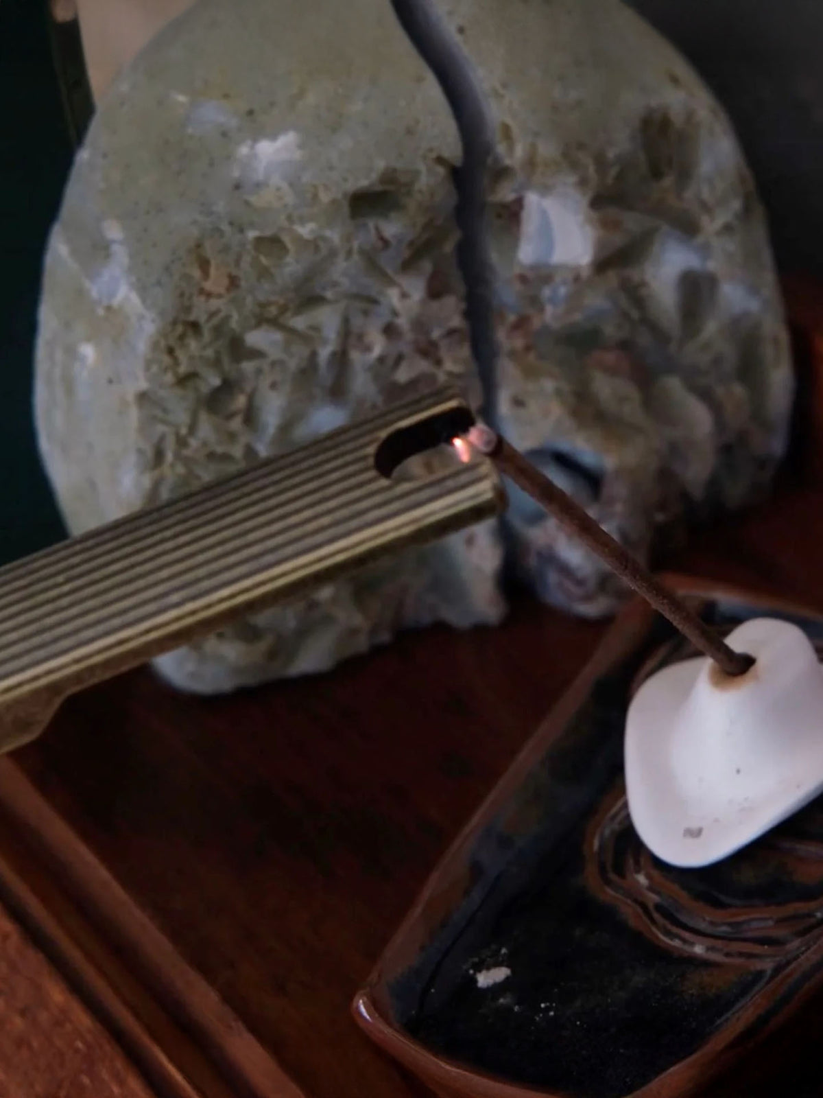 Pivot Arc Lighter