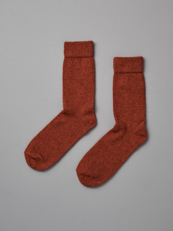 possum-merino-socks-amber