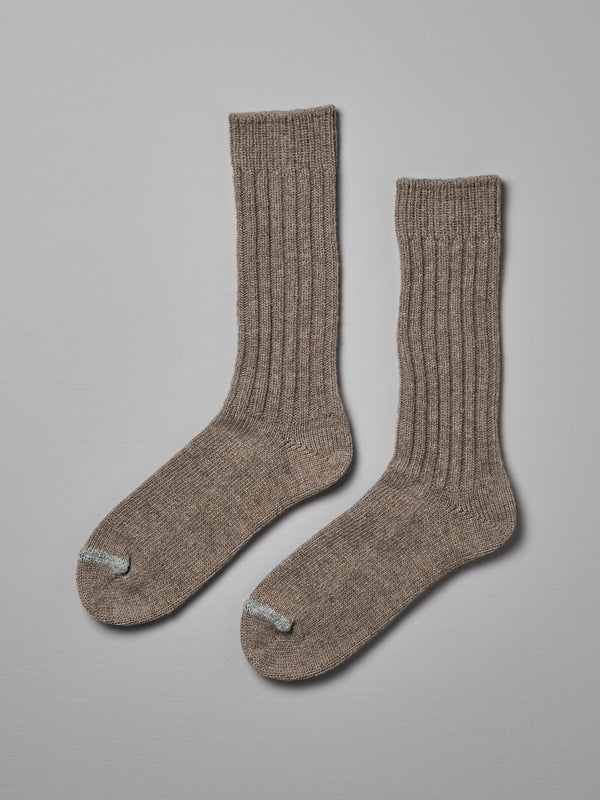 praha-wool-ribbed-socks-beige