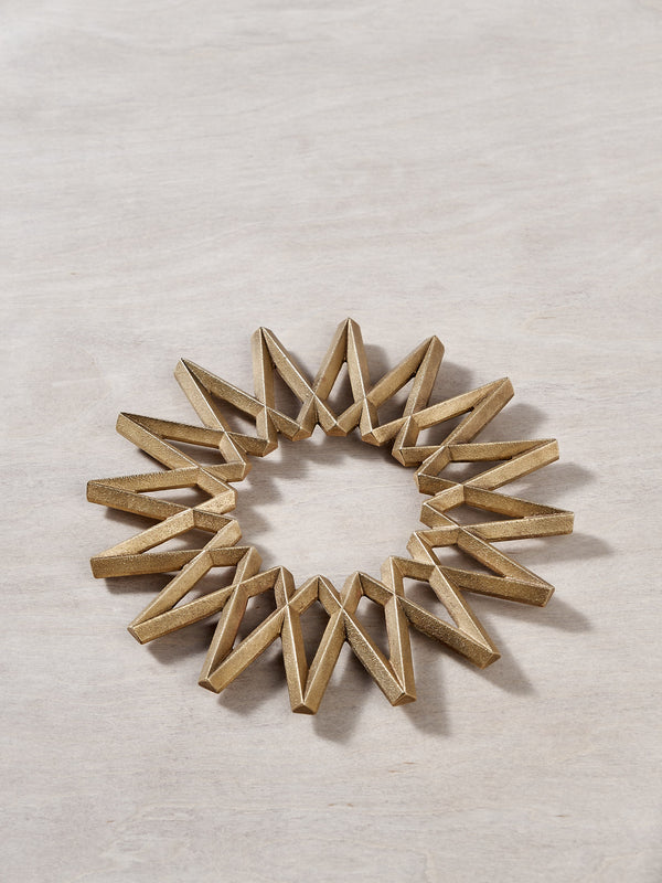 galaxy-trivet-solid-brass
