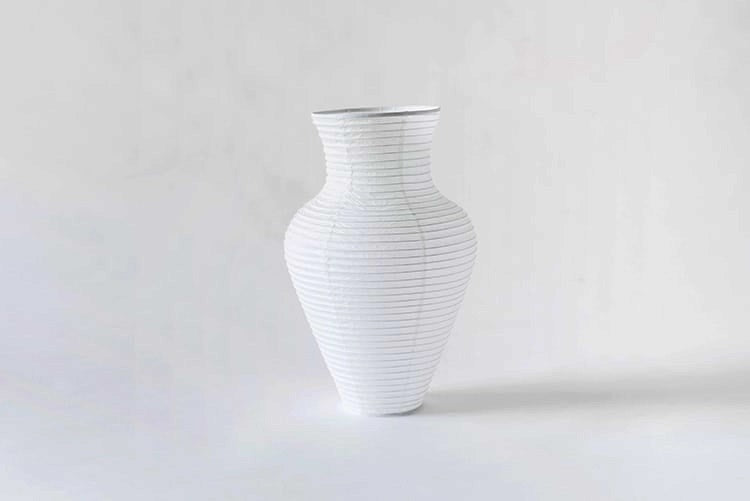 A Nobi-tsutsu Paper Vase – №2 by Hayashi Kougei on a white background.
