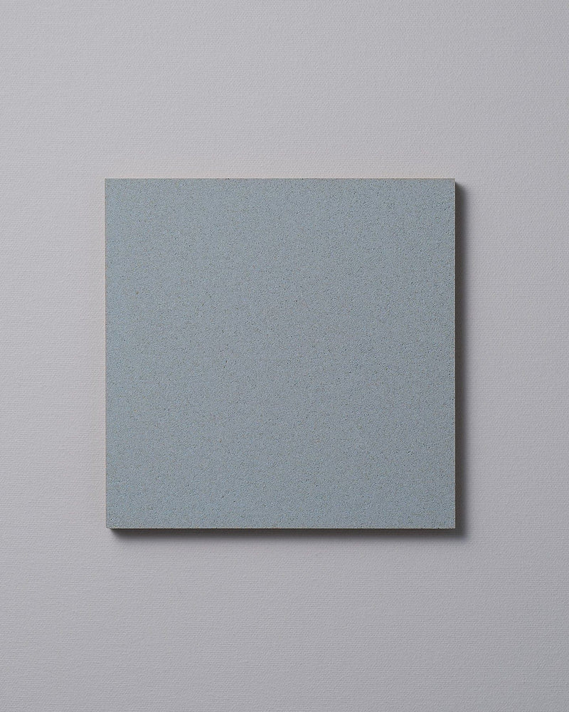 A Trivet – Slate by Iris Hantverk on a white background.