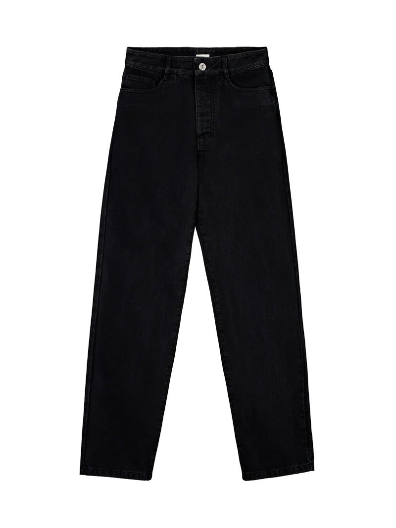 A pair of Classic Jeans – Black Denim by Kowtow on a white background.