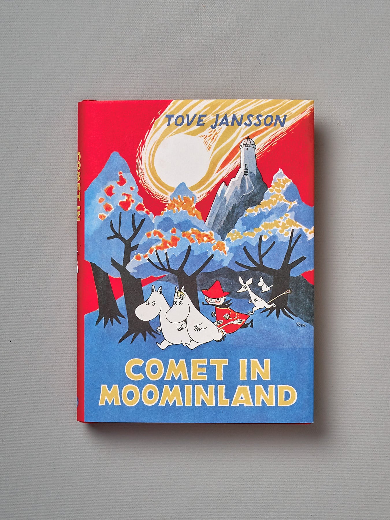 Comet in Moominland by Tove Jansson.